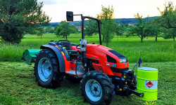 Mäh-Arbeiten und Mulch-Arbeiten Mäh-Arbeiten und Mulch-Arbeiten